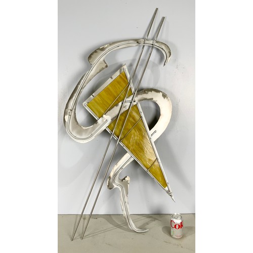 379 - SCULPTURAL WALL HANGING 122cm TALL