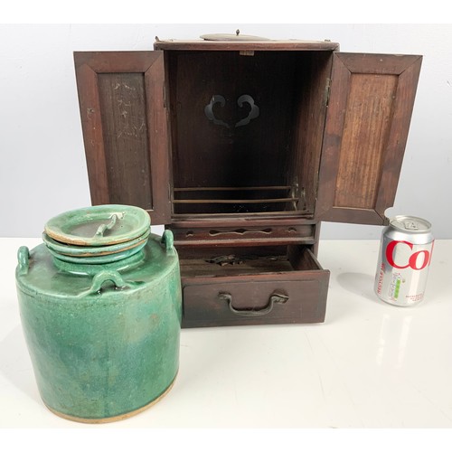 414 - ORIENTAL TABLE CABINET 34cm TALL  WITH POTTERY JAR / KETTLE WITH GREEN GLAZE