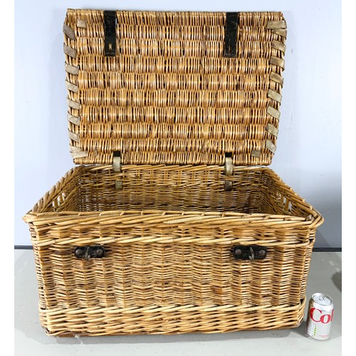 436 - LOCKABLE BASKET WIDTH 76cm WITH A LAUNDRY / LOG BASKET WITH 2 HANDLES WIDTH 65cm