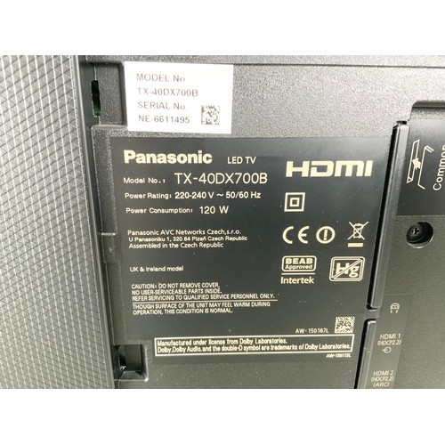 456 - PANASONIC  TX 40DX7 FLAT SCREEN TV