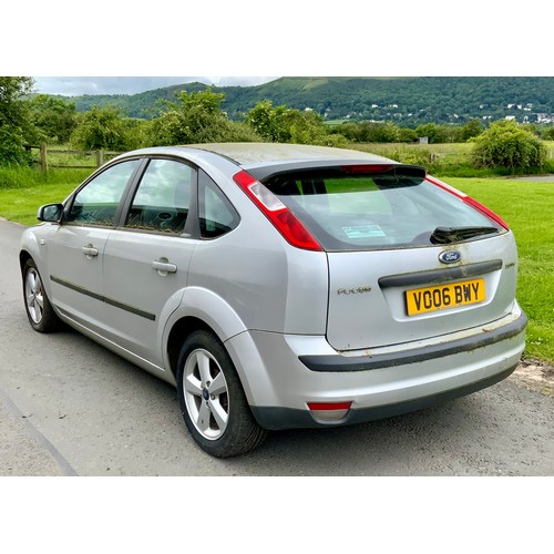 1 - FORD FOCUS HATCHBACK 1.6 ZETEC 5 DOOR, MANUAL TRANSMISSION, SILVER, FIRST REGISTERED 4TH DECEMBER, 2... 