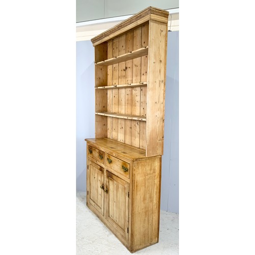 641 - PINE DRESSER