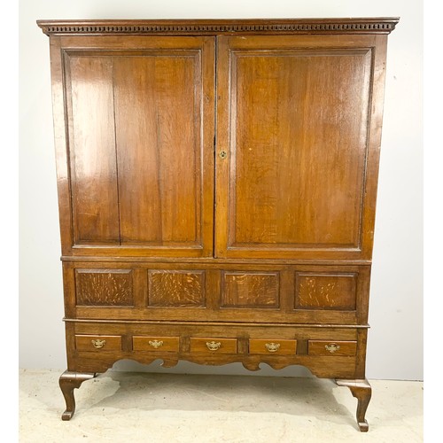 644 - OAK 2 DOOR CUPBOARD WITH 5 DRAWERS BELOW WIDTH 146cm , 182cm TALL