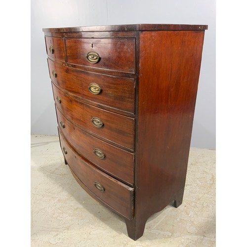 655 - MAHOGANY BOW FRONT CHEST OF 2 OVER 4 DRAWERS  WIDTH 105cm