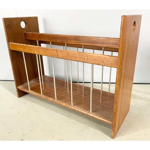 677 - STYLISH LATE CENTURY MAGAZINE RACK WITH A OAK  BOX WITH 2 HANDLES