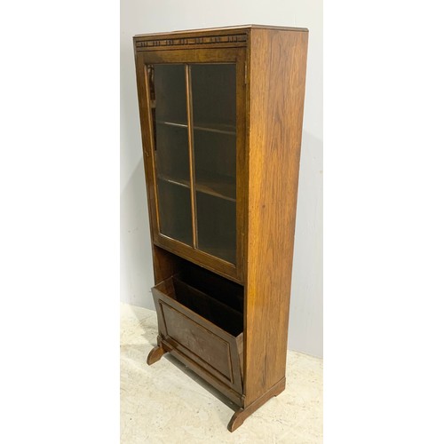 618 - OAK BOOK/ MAGAZINE CUPBOARD AND 2 FOOTSTOOLS