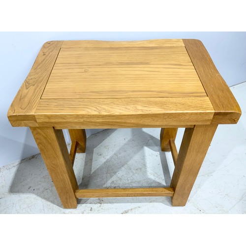 606 - MODERN OAK COFFEE TABLE 110cm x 50cm WITH A SIMILAR OCCASIONAL TABLE 50cm x 35cm