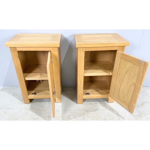 635 - 2 MODERN OAK BEDSIDE CABINETS WIDTH 45cm