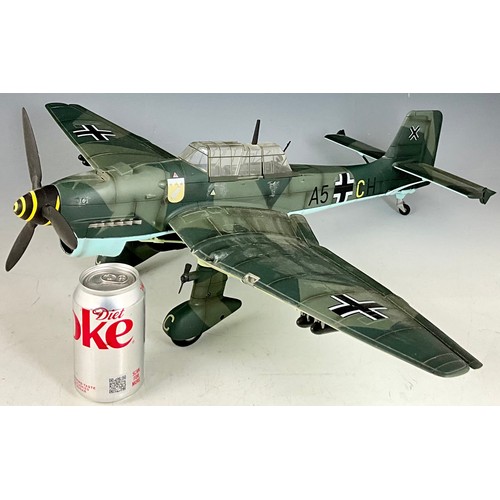 78 - LARGE SCALE 21ST CENTURY TOYS, MODEL OF A JU-87 STUKA, APPROX 60 CM LONG, WINGSPAN APPROX. 80 CM