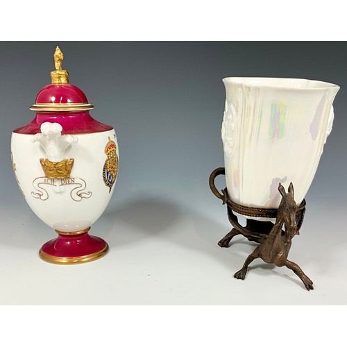 124 - ROYAL WORCESTER CHARLES AND DIANA COMMEMORATIVE VASE ON BRONZE DRAGON STAND TOGETHER WITH A COMMEMOR... 