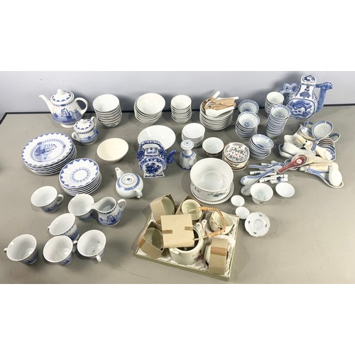 165 - VERY LARGE QUANTITY OF ORIENTAL TEA WARE INC TEA BOWLS 2 TRAYS