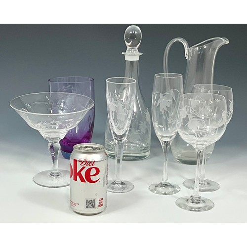 221 - ETCHED BRIERLEY CRYSTAL DECANTER AND CLARET JUG T/W ETCHED GLASSES AND OTHER ETCHED GLASSWARE