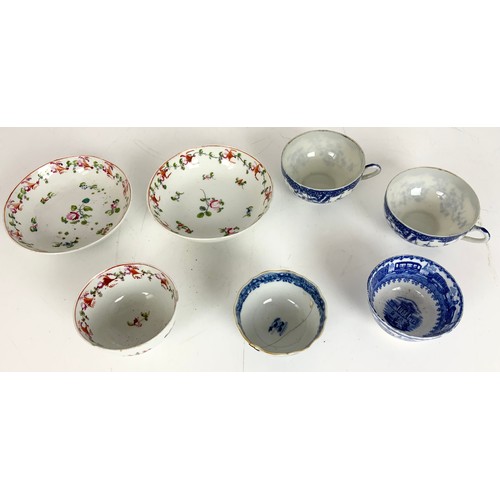 153 - 19TH CENTURY PORCELAIN INC TEA BOWLS