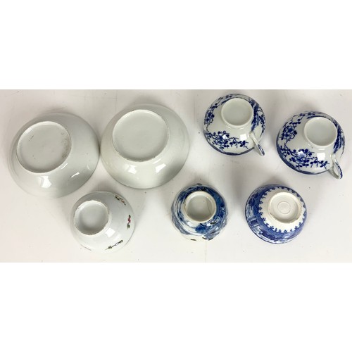 153 - 19TH CENTURY PORCELAIN INC TEA BOWLS