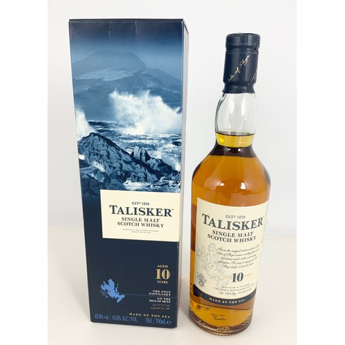 66 - TALISKER 10 YEAR OLD SINGLE MALT SCOTCH WHISKY IN PRESENTATION BOX