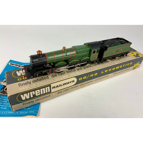 435 - WRENN RAILWAYS, BOXED W2222, CASTLE CLASS, 7002 DEVIZES CASTLE, NO PACKER NUMBER