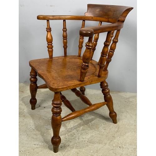 733 - VICTORIAN ‘SMOKERS BOW’ CHAIR