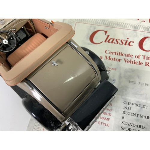 186 - DANBURY MINT, 2 BOXED LIMITED EDITION CLASSIC CAR MODELS, WITH CERTIFICATES, FORD 1931 MODEL A DE LU... 