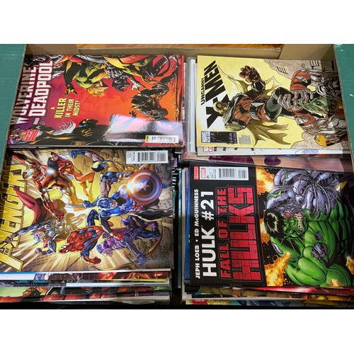 300 - LARGE TRAY OF MODERN AGE COMICS, VAST MAJORITY MARVEL, INC X MEN LEGACY, DEADPOOL,THUNDERBOLTS, AVEN... 