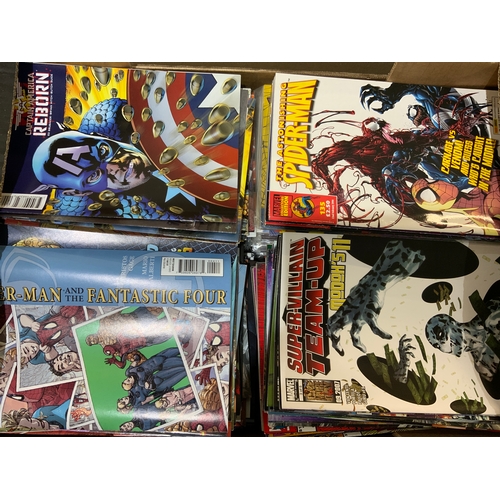 320 - LARGE TRAY OF MARVEL COMICS, INC SPIDER-MAN, SUPER VILLAN TEAM UP, WOLVERINE, X MEN, A GOOD SELECTIO... 