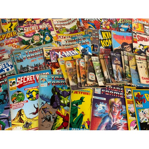 351 - MIXED BOX OF ENGLISH COMICS & COMMANDO MAGAZINES