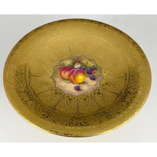 80 - ROYAL WORCESTER DECORATIVE COMPORT WITH A CENTRAL PANEL PAINTED WITH FALLEN FRUITS SIGNED FREEMAN WI... 