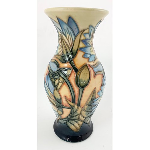 51 - MOORCROFT  POTTERY DEBBIE HANCOCK  SAMARKAND  LILY PATTERN  COLLECTOR ’ CLUB  VASE – 48/250 DATED 19... 