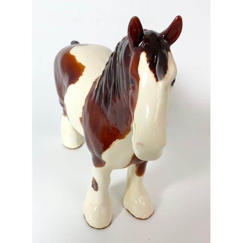 97 - RARE BESWICK SKEWBALD COLOURWAY  SHIRE MARE MODEL NO 818 22cm TALL
Please note, we believe that this... 