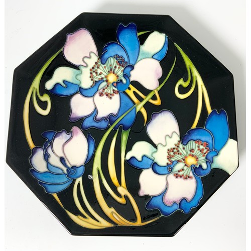 59 - 3 MOORCROFT PLATES - QUEENIES VAN (OCTAGONAL) AND ANEMONE/ NIGHT TIME SERENADE (OCTAGONAL)