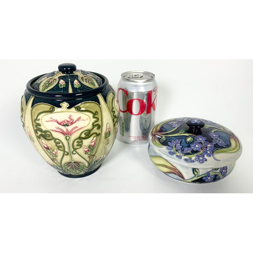 62 - 2 MOORCROFT PIECES - REMEMBRANCE CIRCULAR BOWL AND ARVENSIS LIDDED JAR/VASE