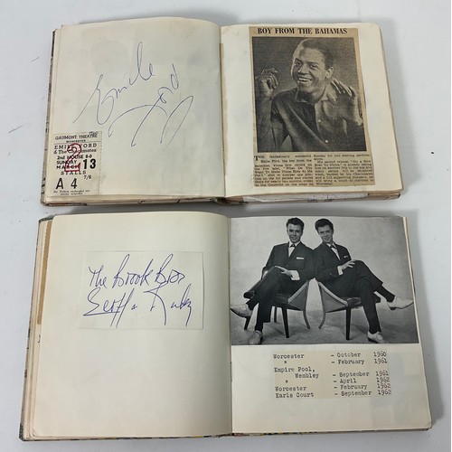 39 - 2 WELL FILLED AUTOGRAPH BOOKS RELATING TO THE GAUMONT THEATRE IN WORCESTER, MANY AUTOGRAPHS FROM STA... 