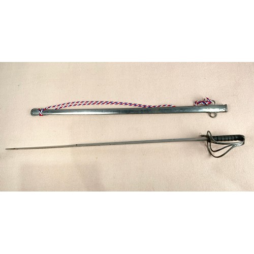 226 - A LIGHT INFANTRY OFFICER'S SWORD, METAL SCABBARD, BLADE APPROX. 90 cm