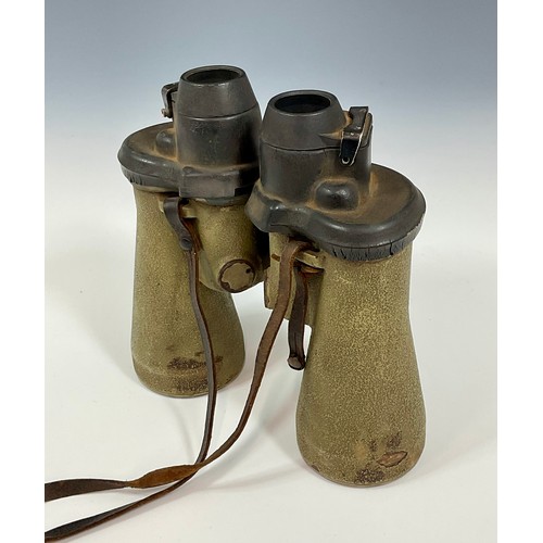 199 - PR. WWII ERA POSSIBLY KREIGSMARINE BINOCULARS, WE ARE ADVISED THAT THESE WERE LIBERATED FROM A GERMA... 