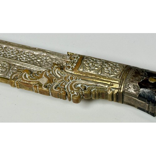 209 - A CEYLONESE DAGGER (PIHA KAETTA), 18TH/19TH CENTURY, ORNATE SINGLE EDGED BLADE WITH INTRICATE DECORA... 