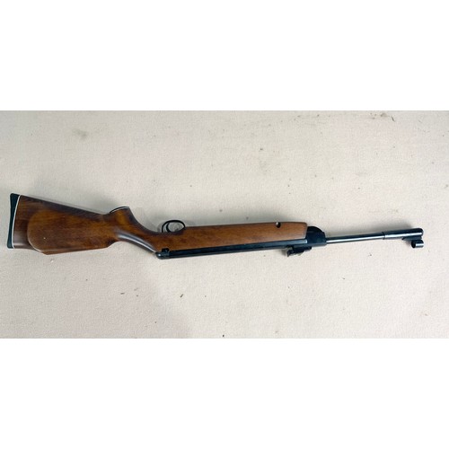 237 - WEBLEY VULCAN 0.22 CAL AIR RIFLE This lot is not for sale to people under the age of 18. By bidding ... 