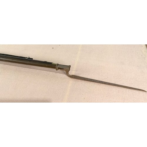 233 - PATTERN 1839/42 EIC MUSKET, 39 INCH, SMOOTHBORE BARREL  FRONT STUD SIGHT AND REAR V, FITTED TRIANGUL... 