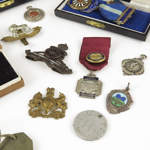 181 - MISC. SILVER SPORTS MEDALS, ROTARY CLUB CHAIRMAN AND PAST CHAIRMAN ‘JEWELS’, MILITARY BADGES ETC.