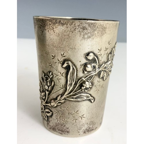 437 - CONTINENTAL SILVER  900  BEAKER WITH RELIEF DECORATION 84G WITH  A DRESSING TABLE GLOBULAR BOTTLE WI... 