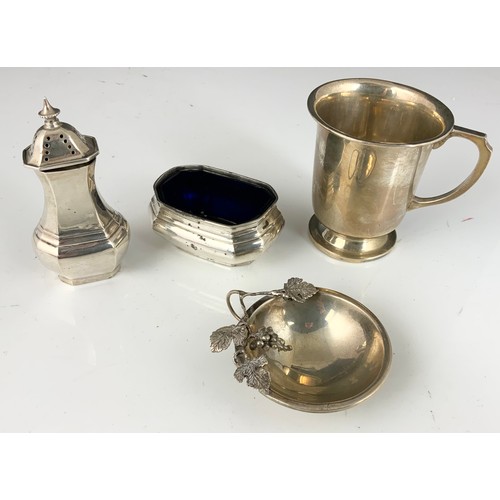 359 - HALLMARKED  SILVER CHRISTENING MUG 89g , 2 CONDIMENTS & A  ORNATE SILVER TASTE VIN / CUP STAMPED 925