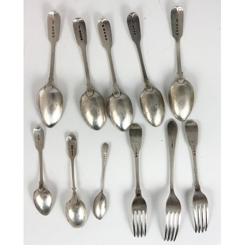 436 - MIXED HALLMARKED SILVER CUTLERY VARIOUS DATES & SILVERSMITHS 404g