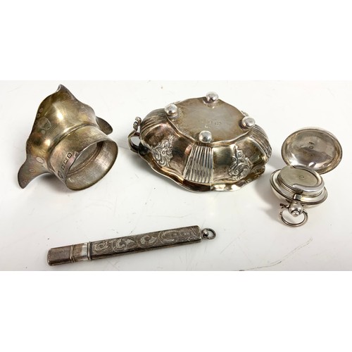 372 - MISC. INC. SILVER SOVEREIGN CASE, SILVER BOWL, SILVER DECANTER COLLAR AND A SILVER PENCIL, APPROX. 8... 