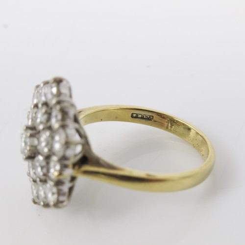 893 - VERY IMPRESSIVE 18CT GOLD DIAMOND CLUSTER RING