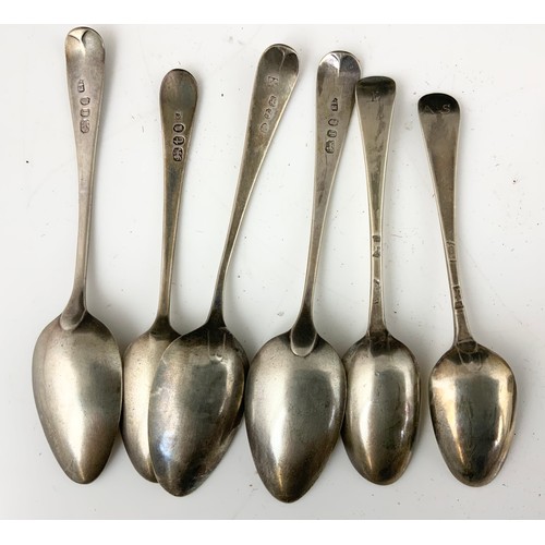 334 - PAIR OF SILVER SALTS TOGETHER WITH A QUANTITY OF SILVER SPOONS 268g