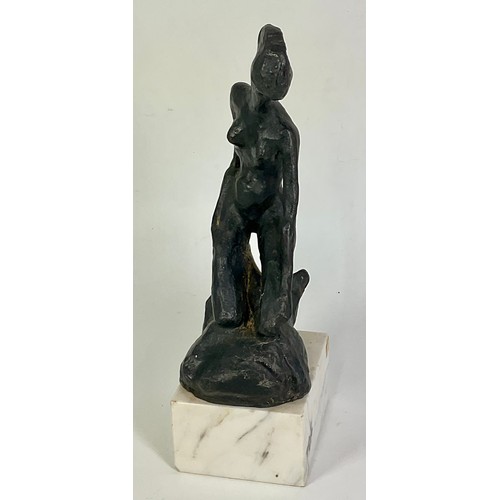 153 - BRONZE DEPICTING A KNEELING NUDE ON VEINED WHITE MARBLE BASE, APPROX. 37 cm overall