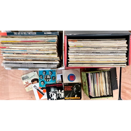 780 - MIXED GENRE LOT OF LP’S AND 7” SINGLES INC. CLASSICAL AND POPULAR ARTISTS T/W LP RECORD CASE AND SIN... 