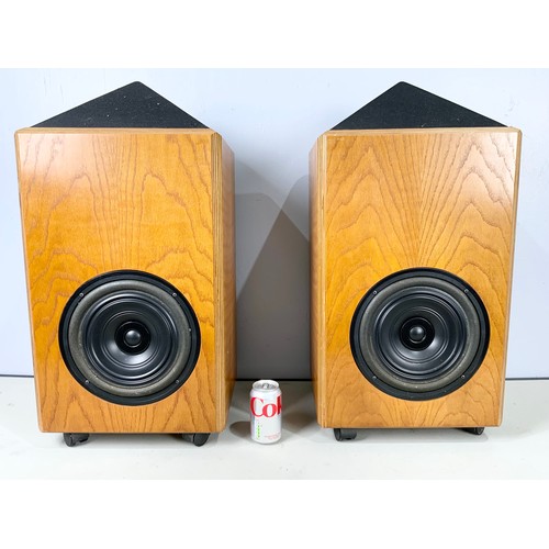 1197 - PAIR OF HIGH END SHAHINIAN OBELISK MEDIUM OAK 9453/54 SPEAKERS