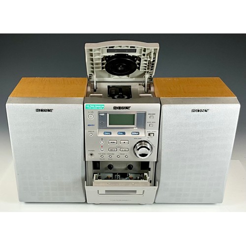 1110 - SONY CMT-EP50 MICRO HIFI SYSTEM CD/TAPE AND 2 SPEAKERS T/W A BUSH PORTABLE DAB RADIO