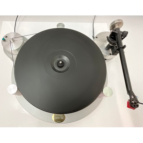 1136 - MICHELL ENGINEERING GYRO ‘SE’ REFERENCE TURNTABLE FEAT. MICHELL T8 TONEARM AND DYNAVECTOR 10X5 STYLU... 