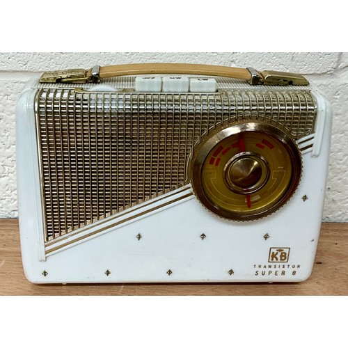 1068 - FIVE VINTAGE RADIOS INC. ROBERTS, DANSETTE, MCMICHAEL AND KB