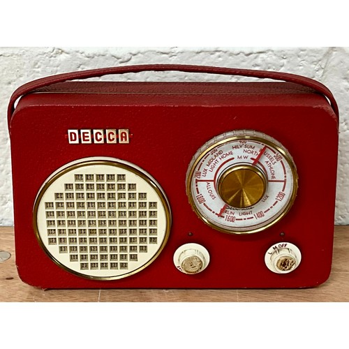 1069 - FOUR VINTAGE RADIOS INC. HACKER HERALD AND SOVEREIGN II, BUSH TR130 AND DECCA DEBONETTE